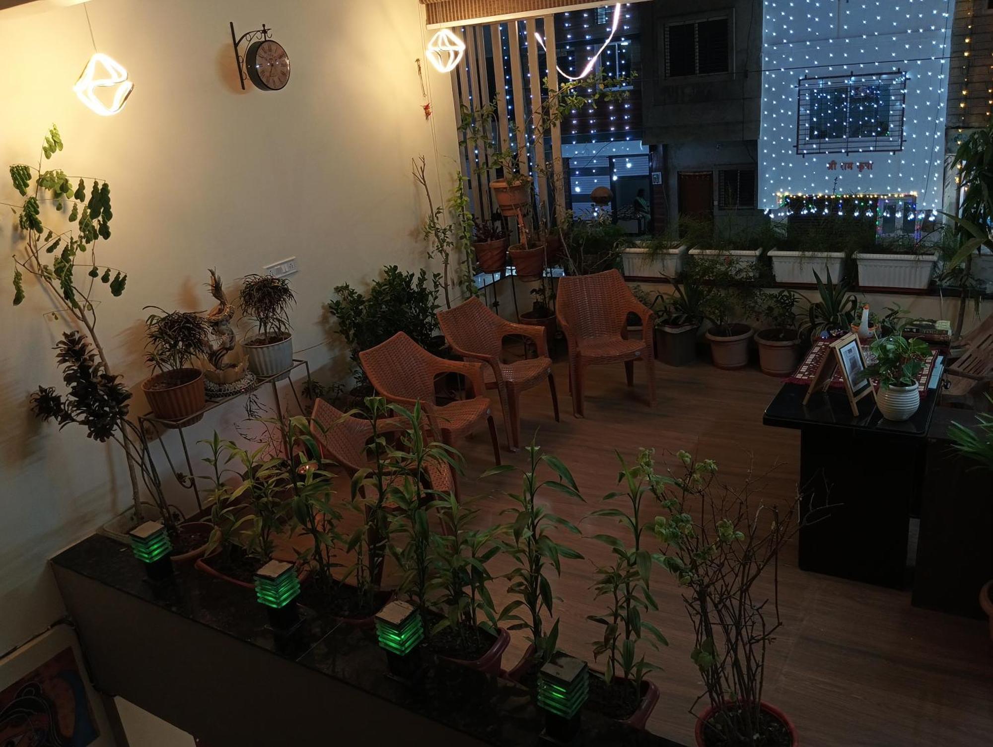 Hotel Shivashray Luxury Stays & Inn Ujjain Oda fotoğraf
