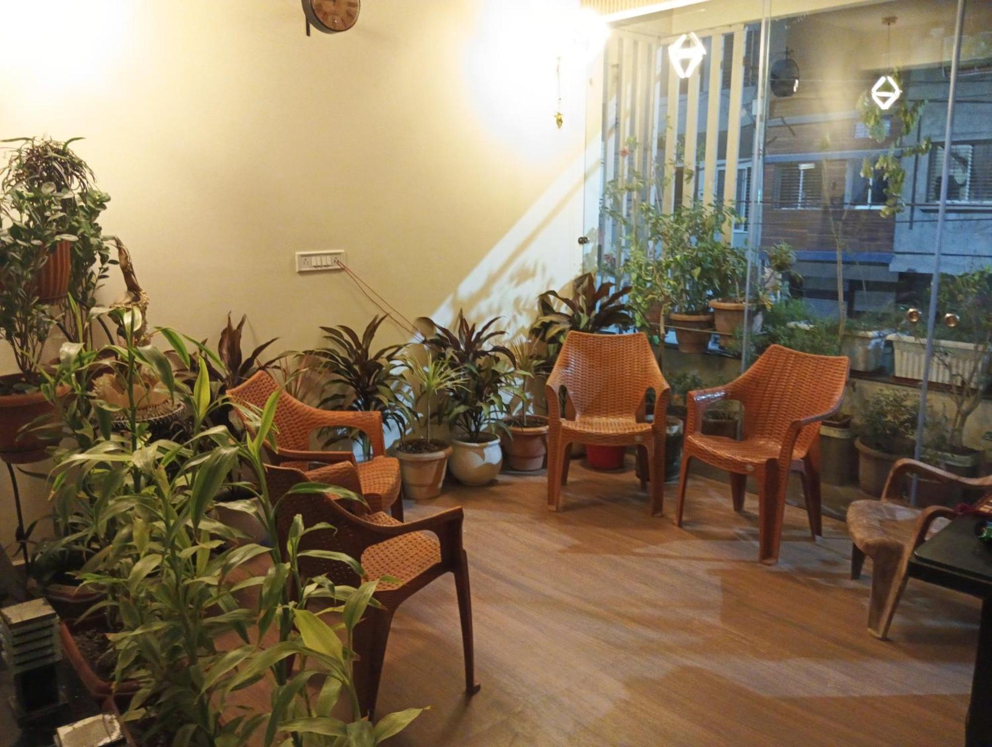 Hotel Shivashray Luxury Stays & Inn Ujjain Oda fotoğraf