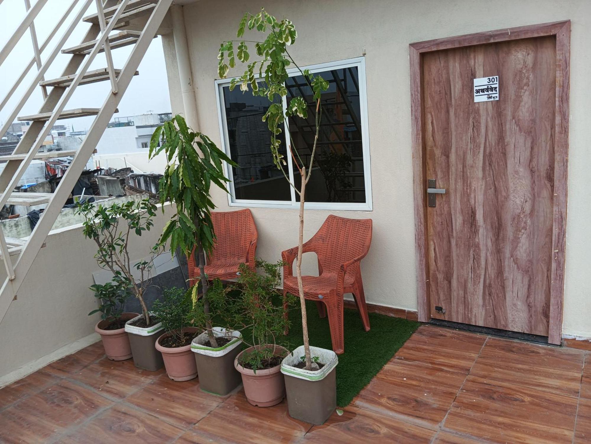 Hotel Shivashray Luxury Stays & Inn Ujjain Oda fotoğraf